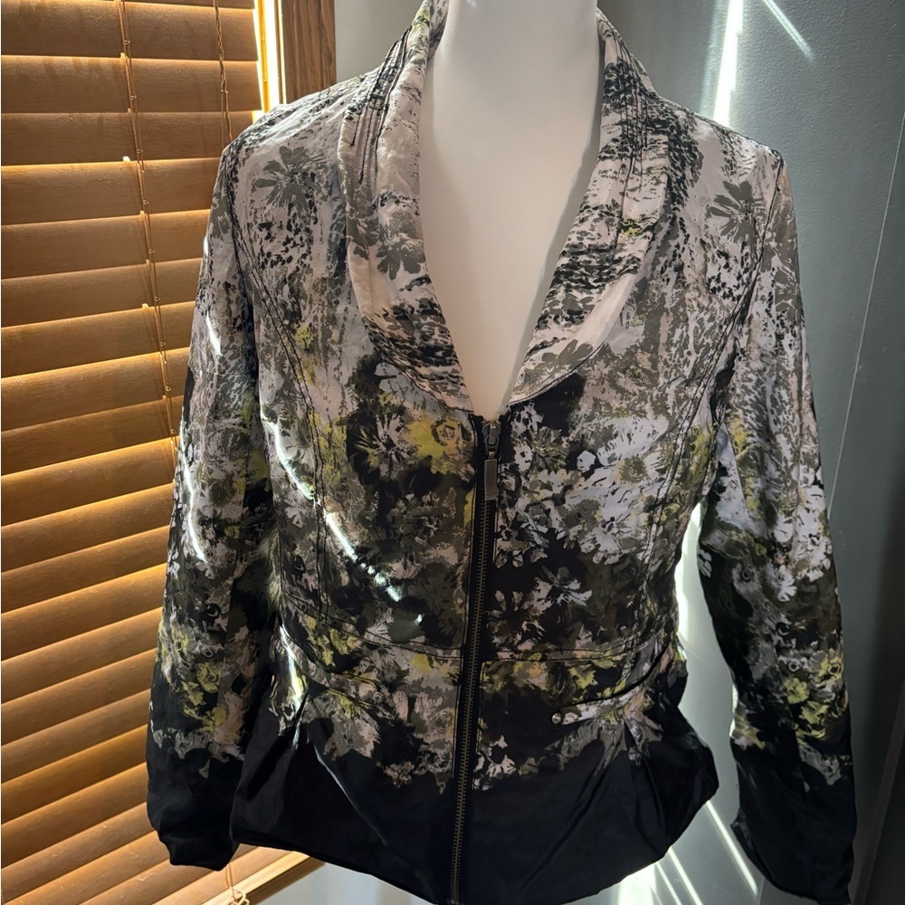 Christopher & Banks Floral Windbreaker Jacket Lightweight Zip Medium
